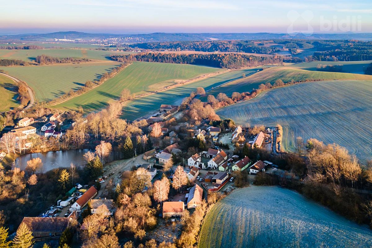 Prodej rodinného domu 151 m², pozemek 650 m² – fotografie 4