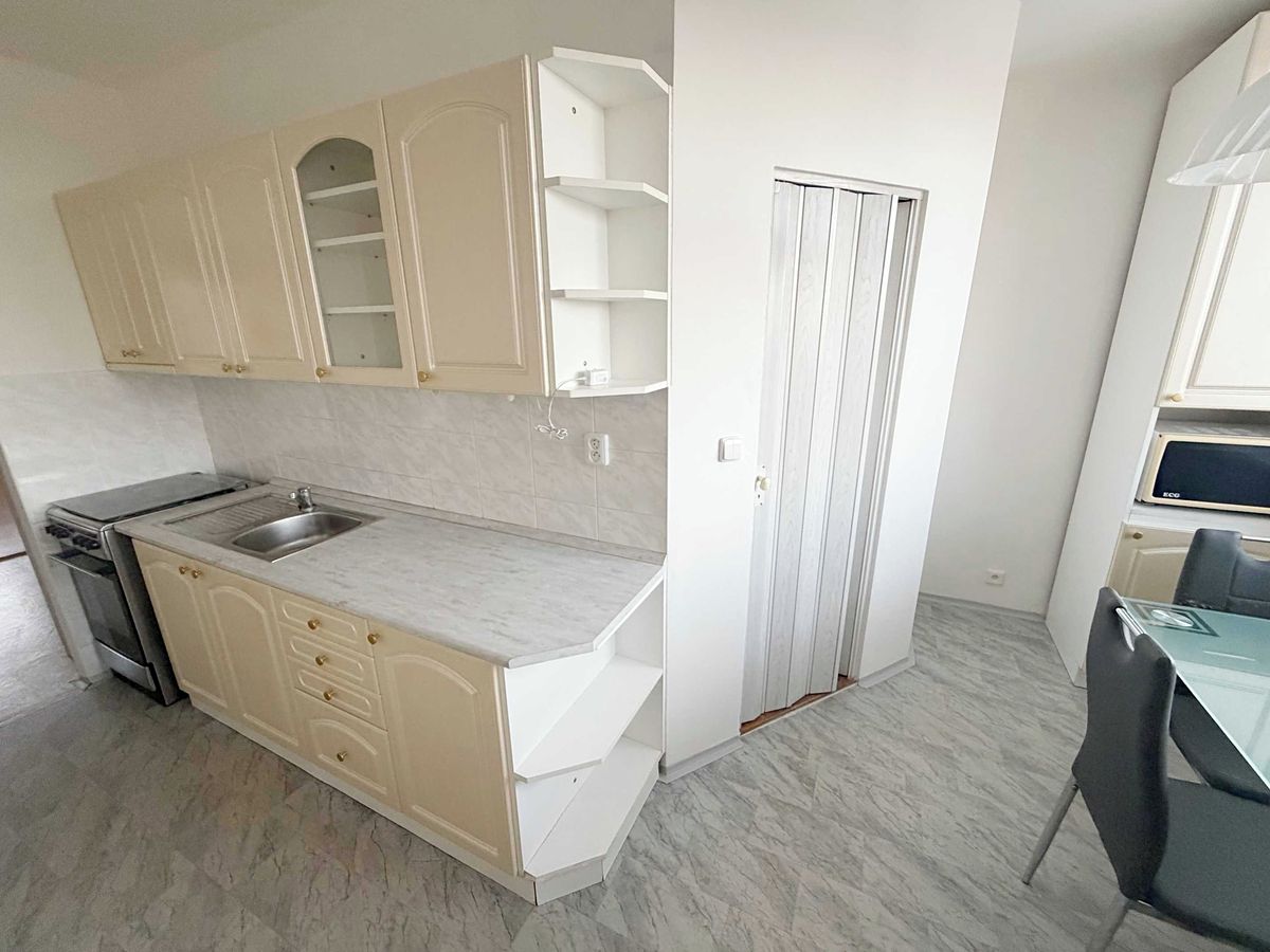 Prodej bytu 4+1 77 m² – fotografie 4