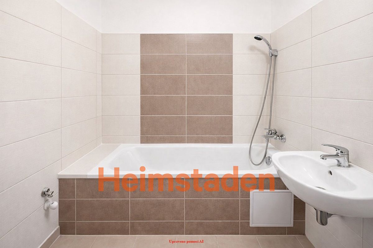 Pronájem bytu 2+1 53 m² – fotografie 3