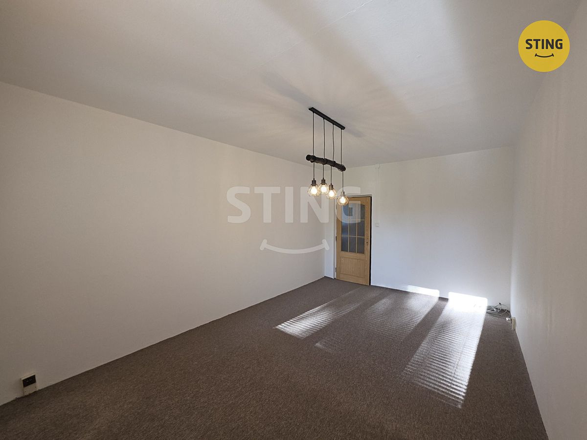 Pronájem bytu 3+1 74 m² – fotografie 5