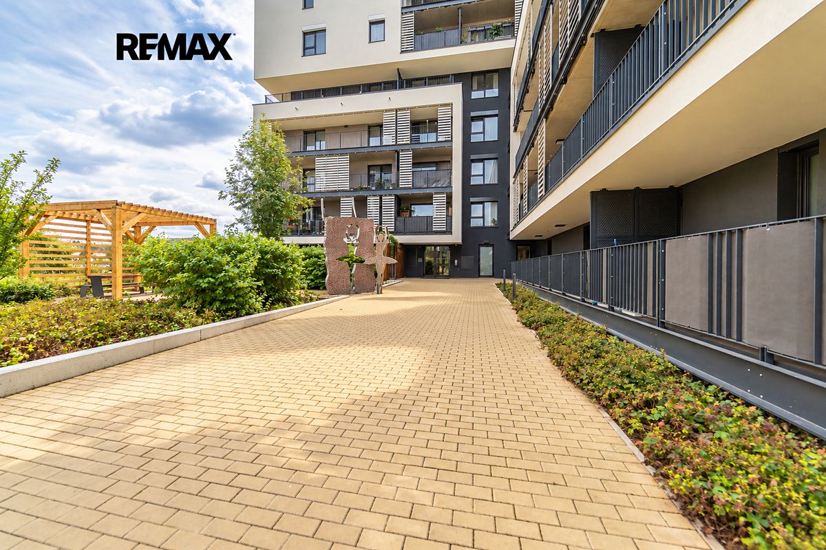 Pronájem bytu 4+kk 113 m²