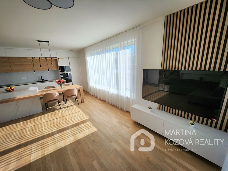 Pronájem bytu 4+kk, 120 m² (7 z 29)