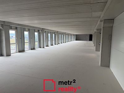 Pronájem kanceláře 495 m²