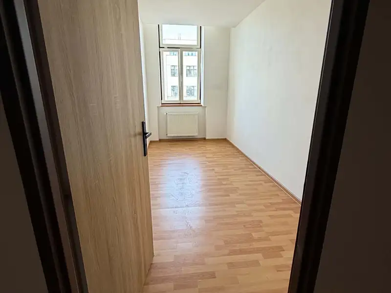 Pronájem bytu 2+1 54 m², Nová Paka – náhled fotky 3
