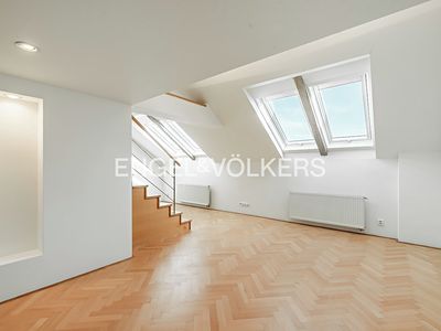Pronájem bytu 2+1 98 m²