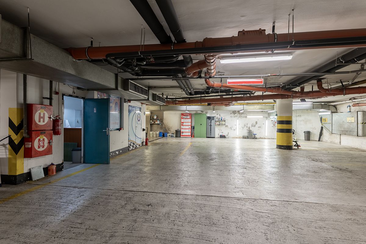 Prodej komerční nemovitosti 120 m² – fotografie 2
