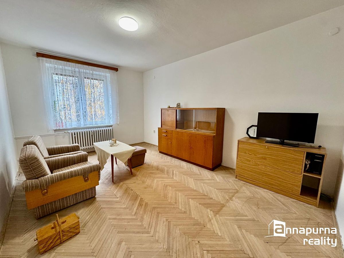 Pronájem bytu 2+1 50 m² – fotografie 4
