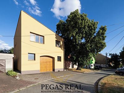 Prodej ubytovacího zařízení 271 m²