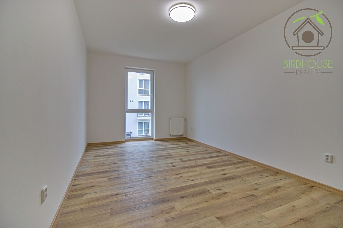Pronájem bytu 2+kk 69 m² – fotografie 5