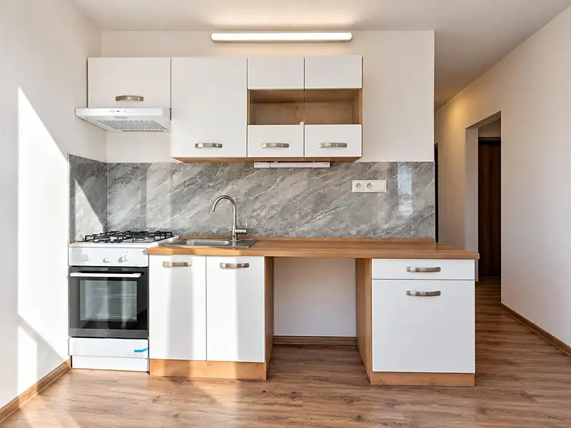 Pronájem bytu 2+1 53 m², Klášterec nad Ohří – náhled fotky 1