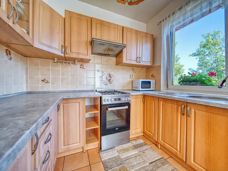 Prodej rodinného domu 142 m², pozemek 681 m², Turnov – náhled fotky 2