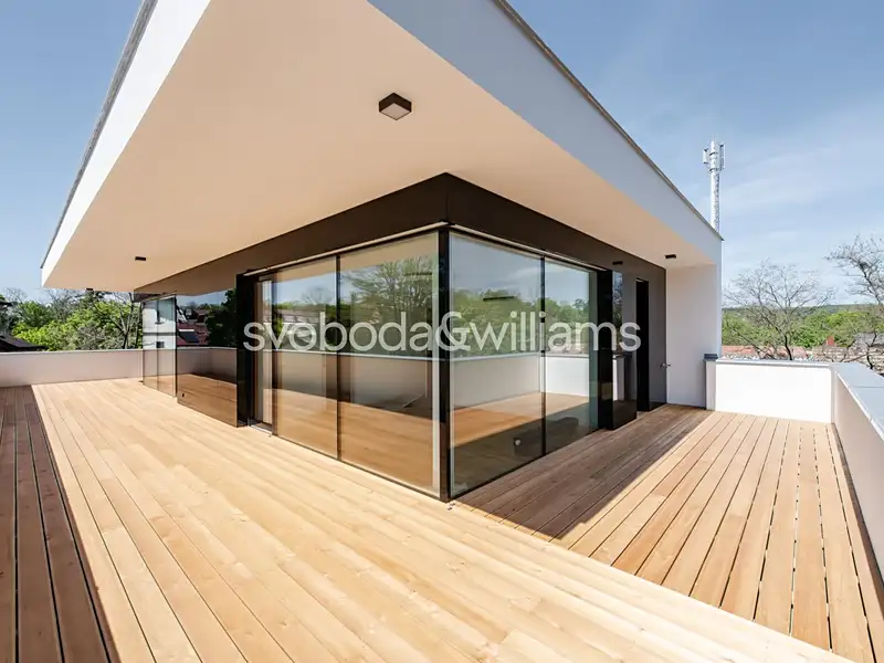 Pronájem rodinného domu 565 m², pozemek 931 m², Praha – náhled fotky 2