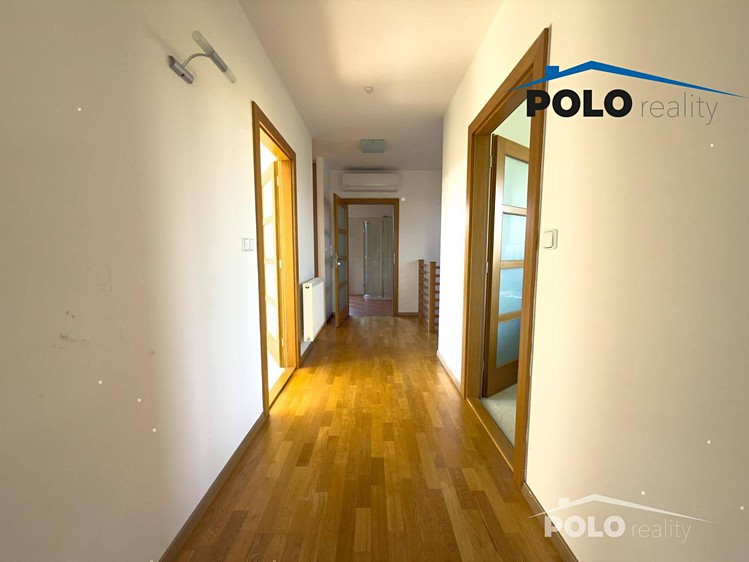 Prodej domu, 197 m² (15 z 25)