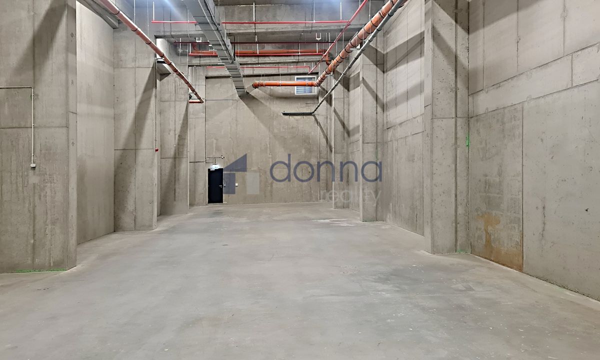Pronájem skladového prostoru 260 m² – fotografie 2