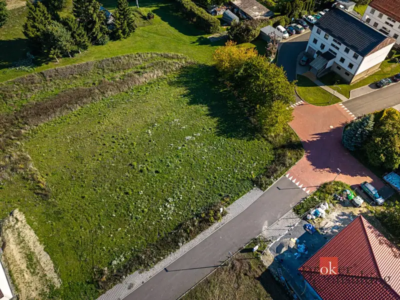 Prodej stavebního pozemku 973 m², Domašov u Šternberka – náhled fotky 3