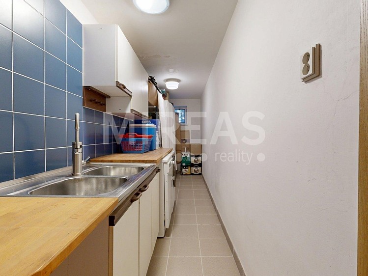 Комерційне приміщення на продаж, 444 м² (35 з 44)