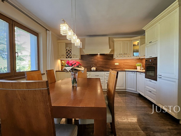 Haus zum Kauf, 322 m² (10 von 65)