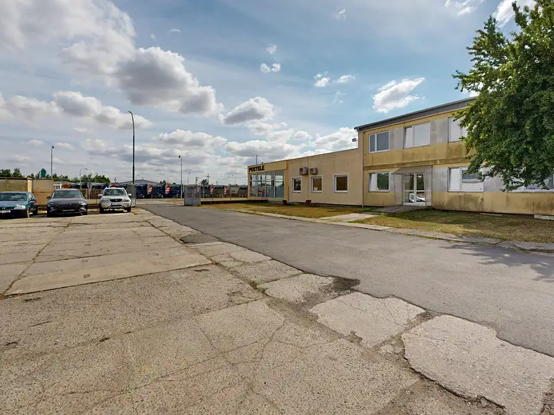 Prodej výrobní haly, prostoru 1849 m², Kroměříž – náhled fotky 1