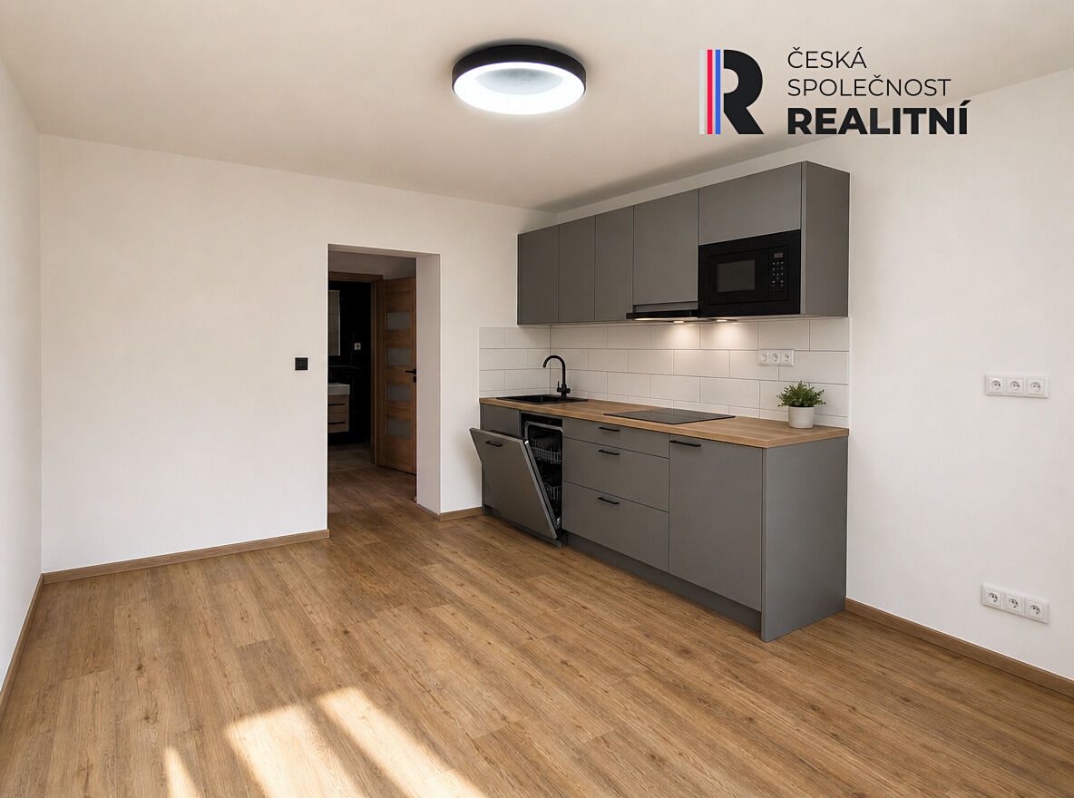 Pronájem bytu 1+kk 32 m²