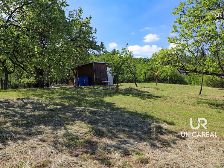 Prodej pozemku, 3 851 m² (1 z 15)