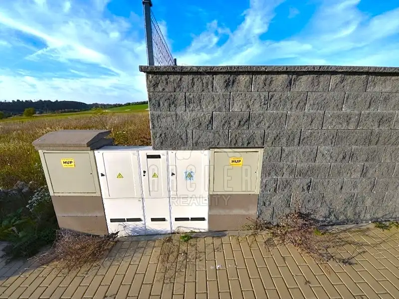 Prodej stavebního pozemku 800 m², Brodce – náhled fotky 3