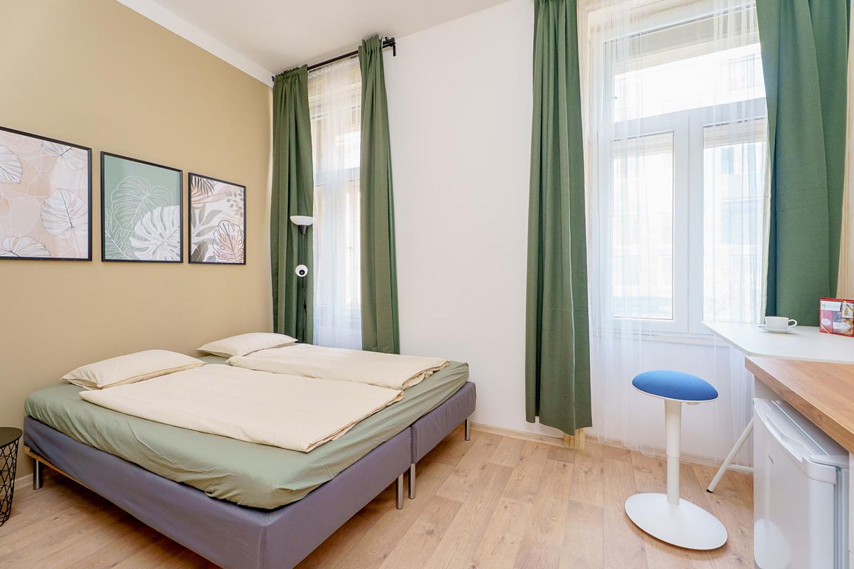 Pronájem bytu 1+kk 31 m² – fotografie 2
