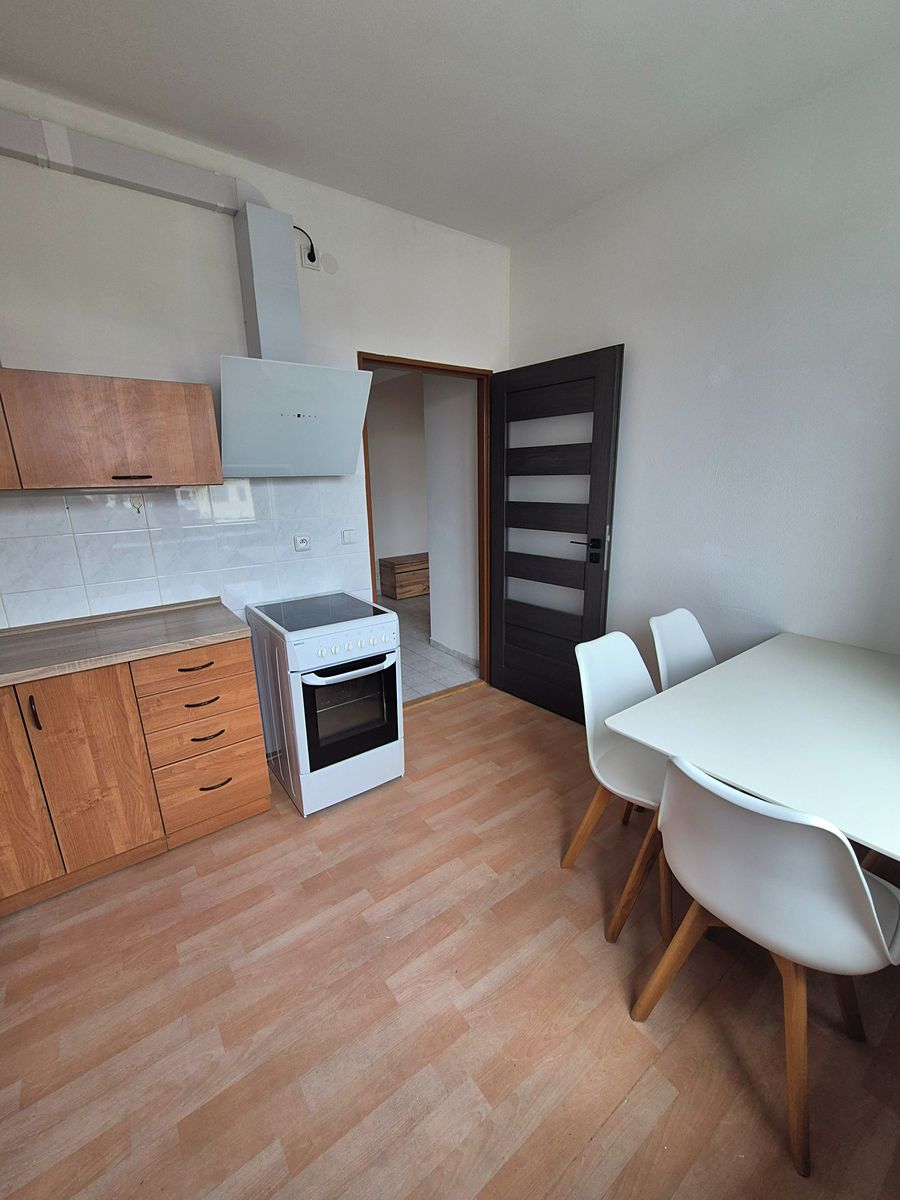 Pronájem bytu 2+1 60 m² – fotografie 5