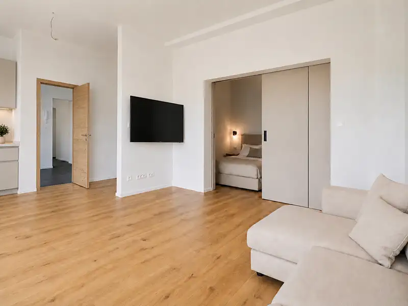 Prodej bytu 2+kk 45 m², Jilemnice – náhled fotky 2