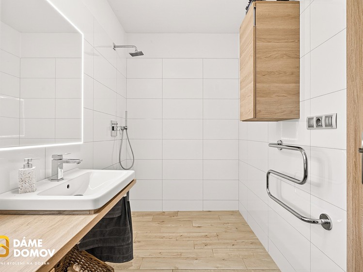 Prodej domu, 225 m² (19 z 37)