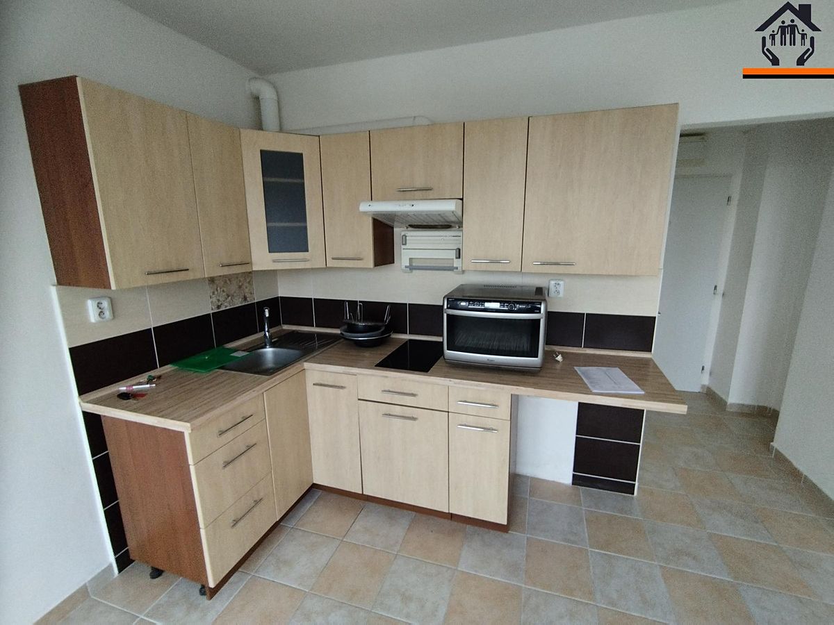 Pronájem bytu 1+1 34 m²