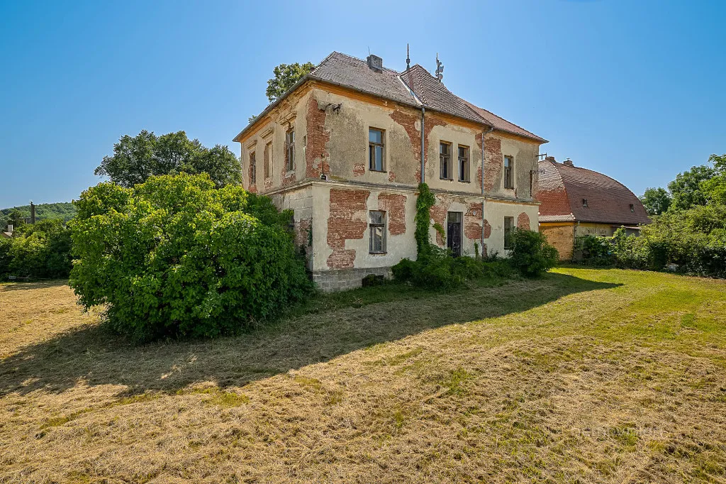 Prodej vily 500 m², pozemek 403 m²