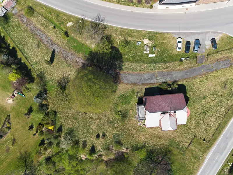 Prodej rodinného domu 400 m², pozemek 3196 m², Ohnišov – náhled fotky 3