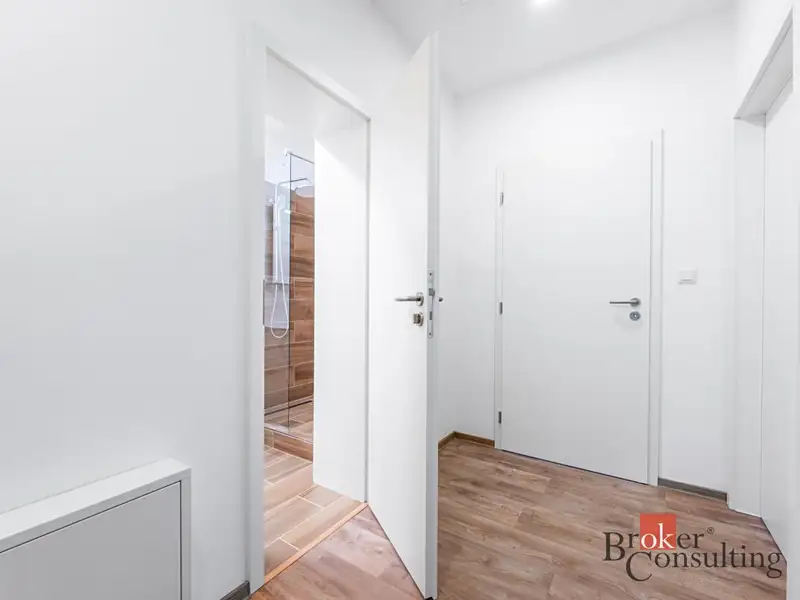 Prodej bytu 2+kk 44 m², Ostrava – náhled fotky 3