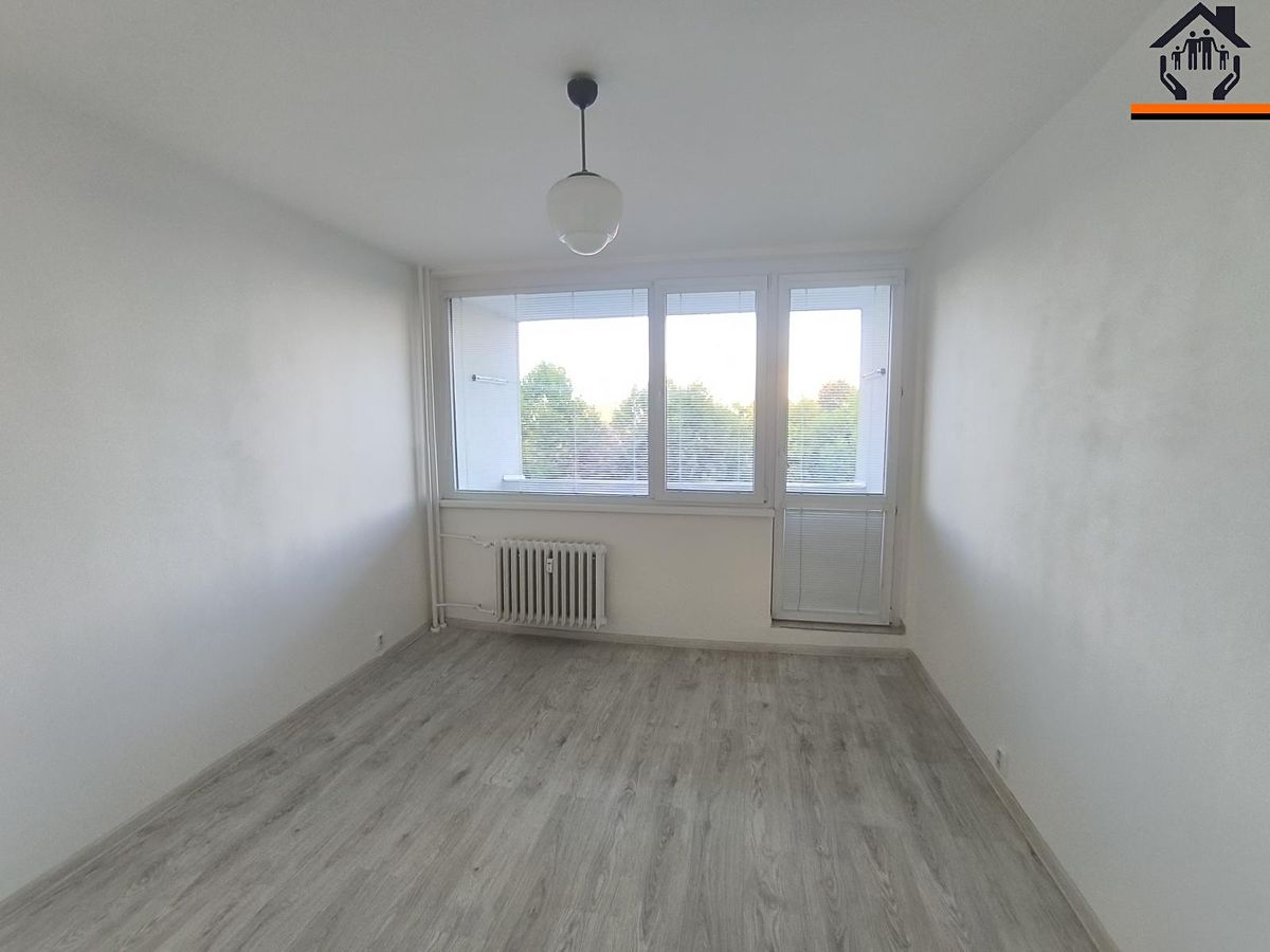 Pronájem bytu 2+1 54 m² – fotografie 2