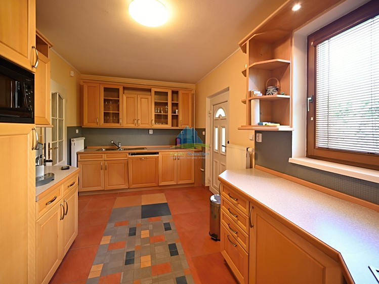 Haus zum Kauf, 135 m² (2 von 41)