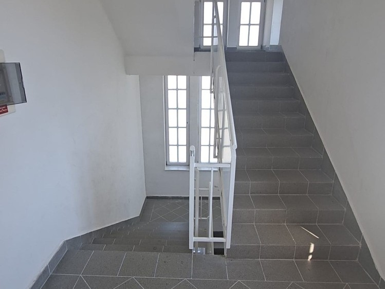 Prodej komerčního prostoru, 180 m² (23 z 32)