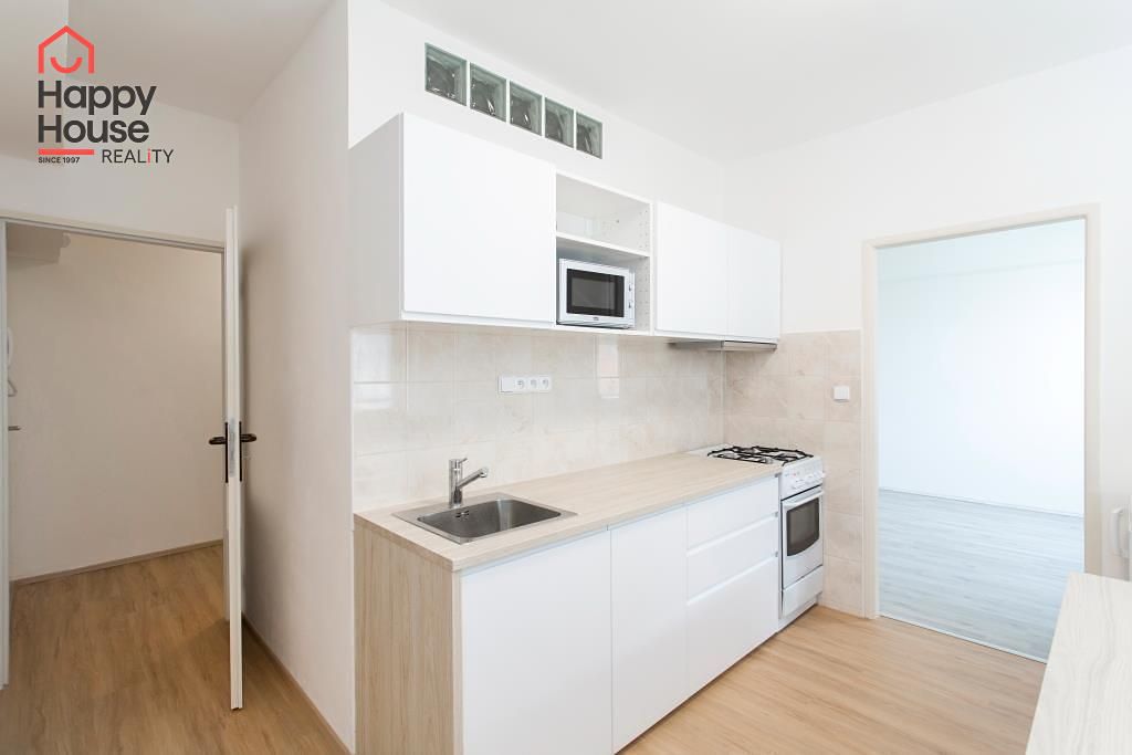 Pronájem bytu 2+1 54 m² – fotografie 4
