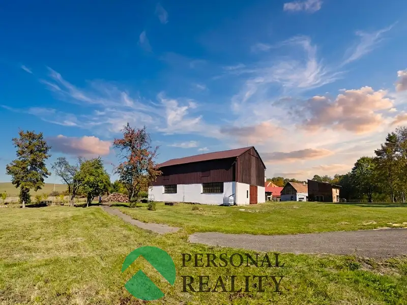 Prodej stavebního pozemku 7528 m², Chodová Planá – náhled fotky 1