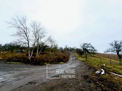 Prodej stavebního pozemku 1087 m²