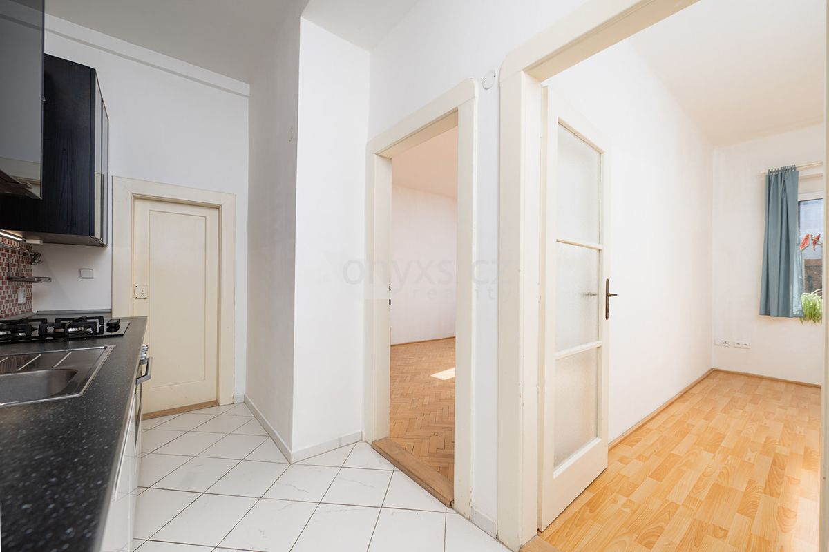 Pronájem bytu 2+1 48 m² – fotografie 2