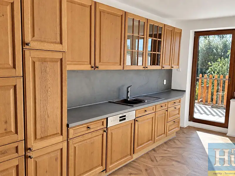 Pronájem bytu 3+kk 66 m², Pelhřimov – náhled fotky 1