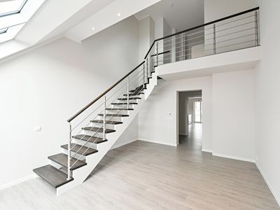 Pronájem bytu 4+kk 98 m²