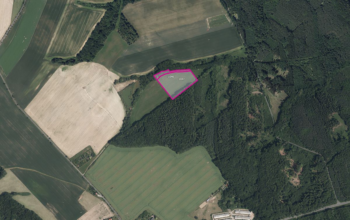 Prodej pole 22451 m², Štíhlice – fotka 1 z 3