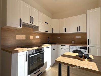 Pronájem bytu 2+1 52 m²