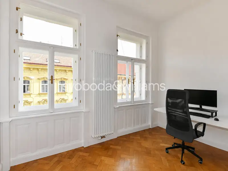 Prodej bytu 1+kk 31 m², Praha – náhled fotky 3