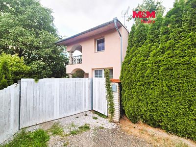 Pronájem rodinného domu 66 m², pozemek 1292 m²