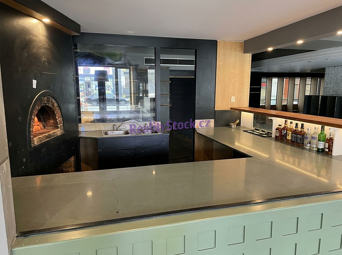 Pronájem obchodního prostoru 200 m² – fotografie 2