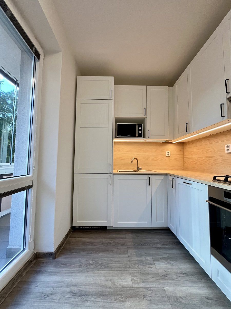 Pronájem bytu 2+1 55 m² – fotografie 2