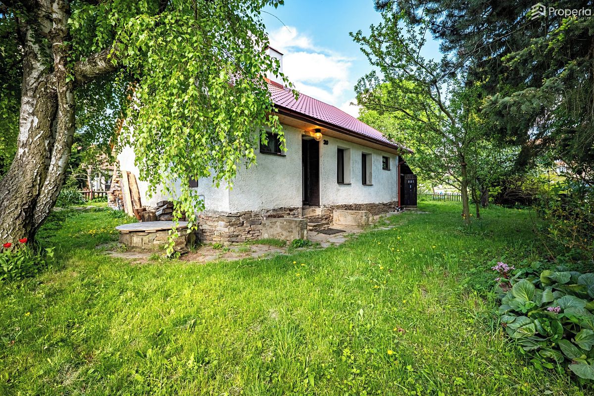 Prodej chalupy 125 m², pozemek 305 m², Náměšť nad Oslavou – fotka 1 z 3