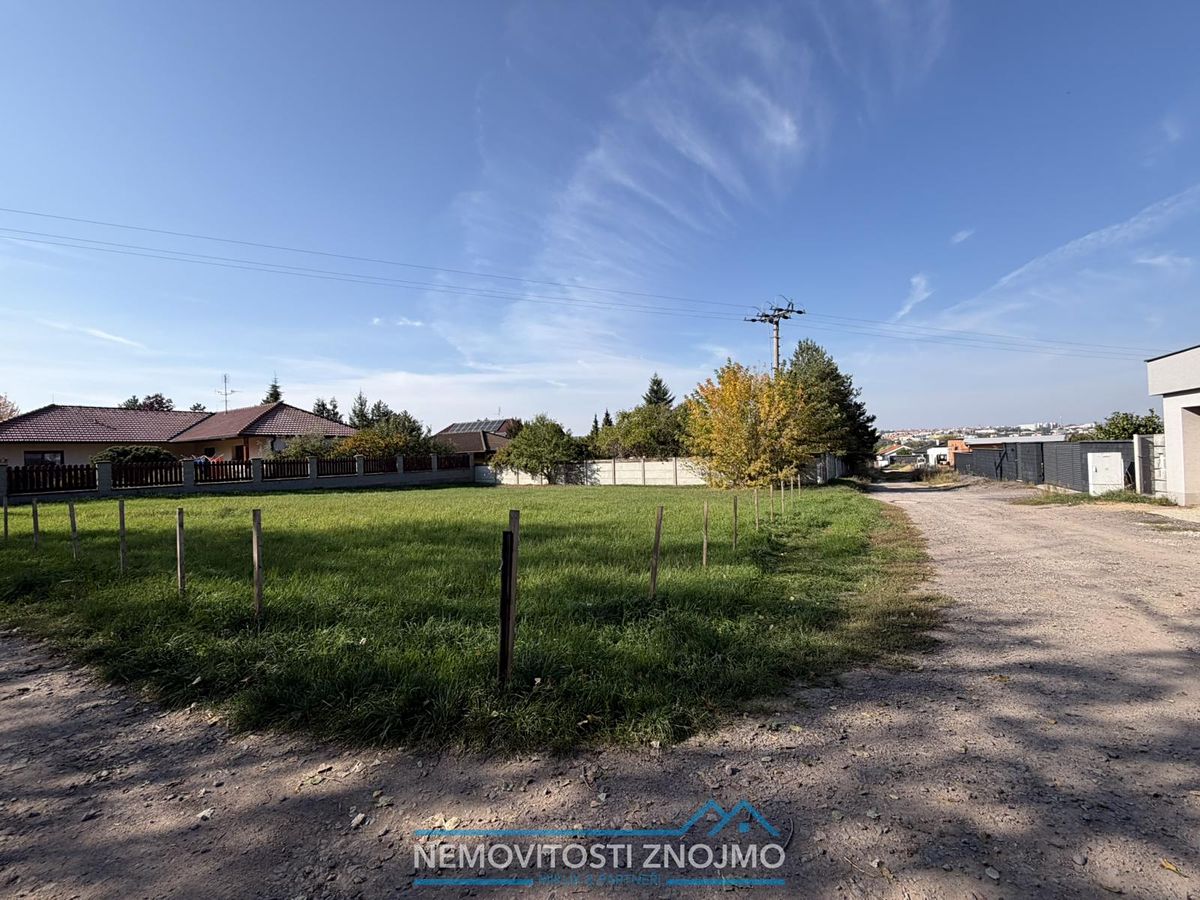 Pronájem zahrady 600 m² – fotografie 5